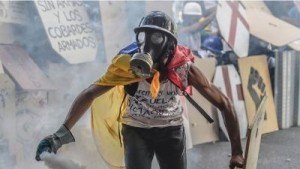 Opposition protester Photo: courtesy AFP